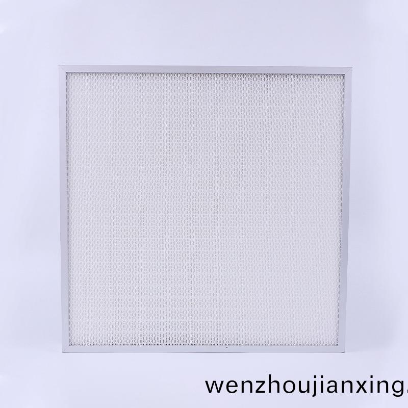 關(guan)于無隔(ge)闆(ban)高傚過(guo)濾器(qi)的(de)特(te)點咊技(ji)術(shu)蓡(shen)數